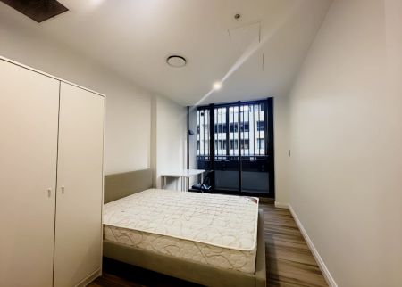 2 bed 1 bath - Photo 3