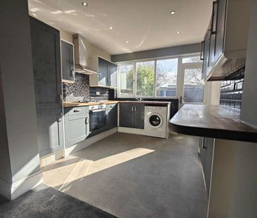 Stretton Road, Wolston, CV8 - Photo 6