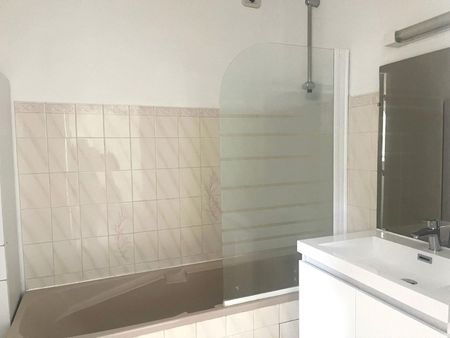 Location Appartement 2 pièces 39m² TOURS 37000 - Photo 4