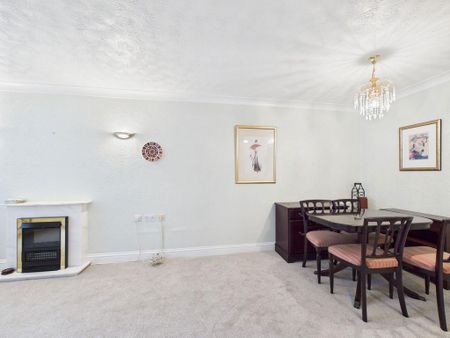 2 bedroom apartment to rent - Photo 5