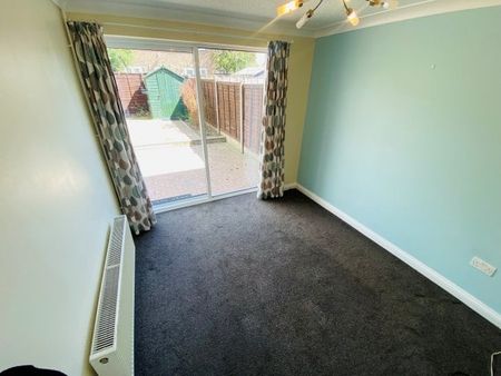 Windermere Drive, Biggleswade - Photo 3