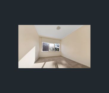 Sunlit Space in the Heart of Prahran - Photo 2