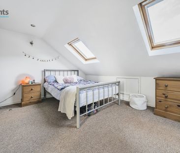 4 bedroom terraced house to rent - Photo 3