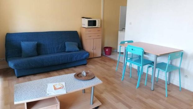 *Metz studio/F1 meublé à louer - Photo 1