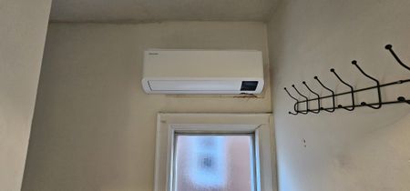 For Lease - 72 eleventh Street, Toronto, Ontario - Photo 2