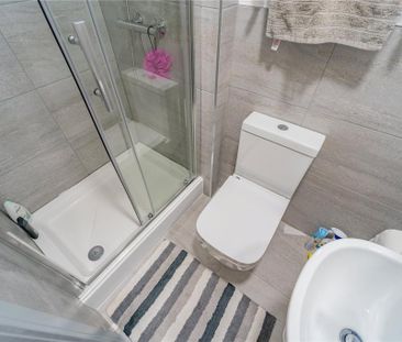 8 bedroom house to rent - Photo 3