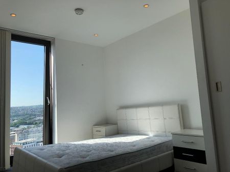 2 bedroom apartment to rent - Photo 2