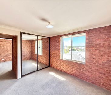 7/115 Teralba Road, Adamstown - Photo 5