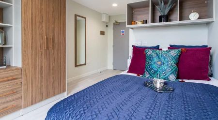 En Suite Cluster 3 Bed - Photo 5