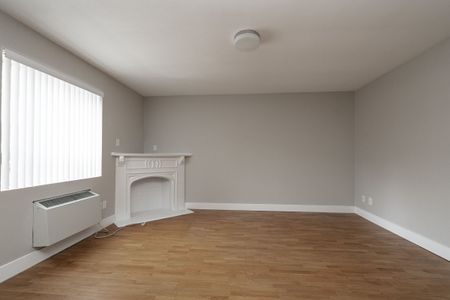 83 Isabella Street - Photo 3