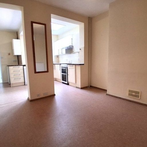 Ainsworth Street, Cambridge £1,595 pcm ⓘ The monthly or weekly payment required by the landlord. Read our glossary page , 3 bedrooms, mid terrace house, to let * Tenant info - Photo 1