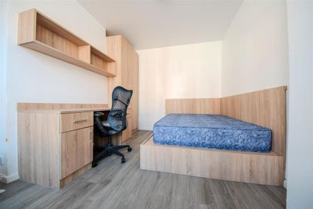 2 bedroom terraced house to rent - Photo 5