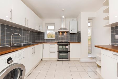 Stourhead Gardens, SW20, London - Photo 4