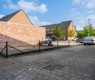 Appartement te huur in Roeselare - Photo 2