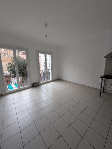 Location Appartement 2 pièces 36m² ST LAURENT DE LA SALANQUE 66250 - Photo 4