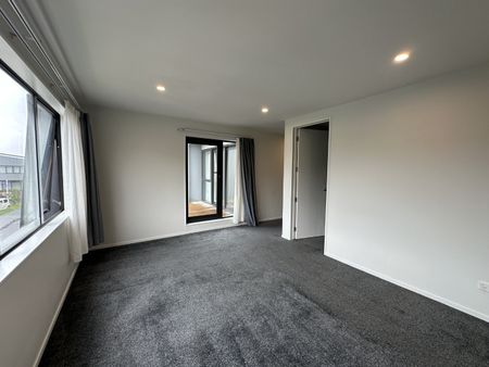 Brand New Townhouse - Photo 5