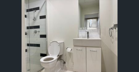 Fully Furnished 2-Bedroom Apartment – Walk to Box Hill Station - Photo 3