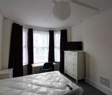 Devonshire Road, **student Apartment** Student Apartment **, Southa... - Photo 3