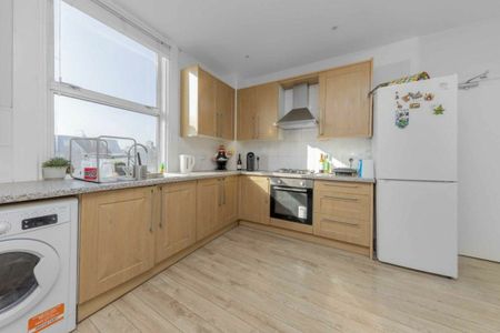 Stroud Green Road, Finsbury Park, N4 - Photo 5