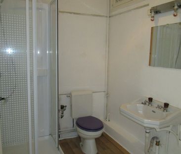 Location Appartement 2 pièces 53m² BAYONNE 64100 - Photo 3