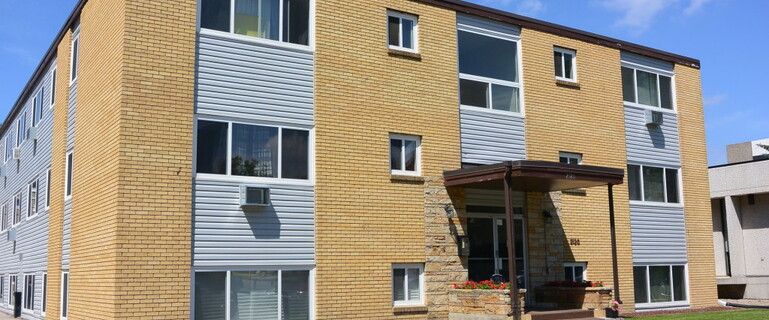 Essex | 2120 Cornwall St., Regina - Photo 1