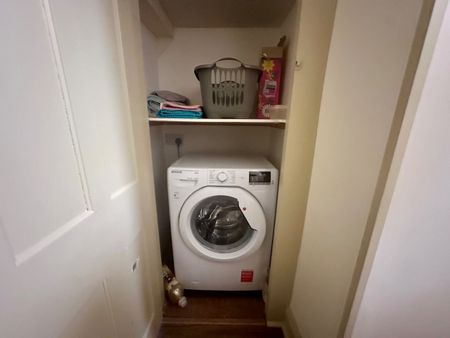 Room in a Shared House, Mortlake Road, IG1 - Photo 5