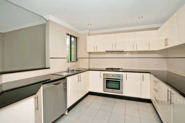 Unit 31/15-19 Hume Avenue, - Photo 1