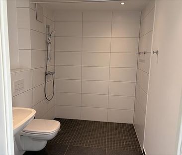 Hochwertiges Studentenapartment mit Pantryküche & Dachterrasse - Photo 2