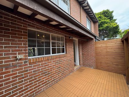 12C/12 Milner Road, Artarmon NSW 2064 - Townhouse For Rent | Domain - Photo 5