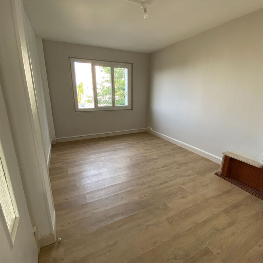 Location Appartement 3 pièces 63m² - Photo 1