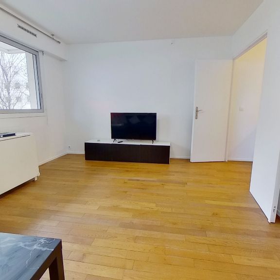 Location Appartement 2 pièces 55m² - Photo 1