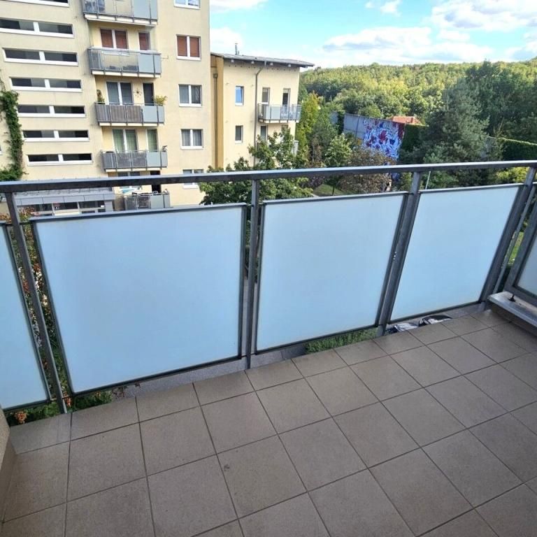 Pronájem bytu 2+kk 65 m2 - Photo 1