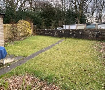 4 bedroom semi-detached house to rent - Photo 2