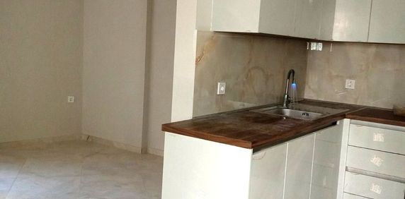 Διαμέρισμα για ενοικίαση Άγιοι Σαράντα - Α.Τ.Α. (Λάρισα) - Photo 2