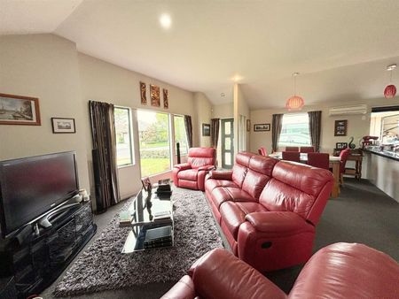 14 Riegler Place, Belfast, NZ 7670 - Photo 3
