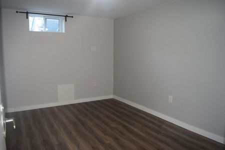 For Lease - 82 Deere Street Unit# Lower, Welland, Ontario - Photo 3