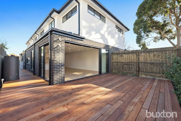Brand New 4-Bedroom, 3-Bathroom Townhouse – Modern Living at Its Finest - Photo 1
