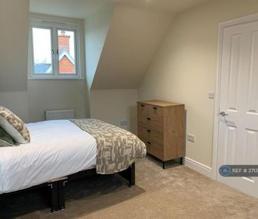 1 bedroom in a house share to rent - Photo 1