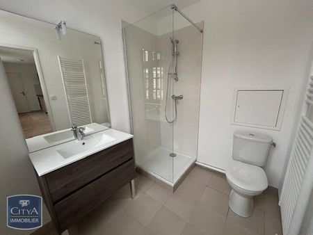 Location Appartement 1 pièce 47m² SECLIN 59113 - Photo 4