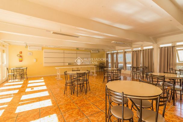 Apartamento JK com 1 quarto e 32m² para alugar em Santana, Porto Alegre. - Foto 1