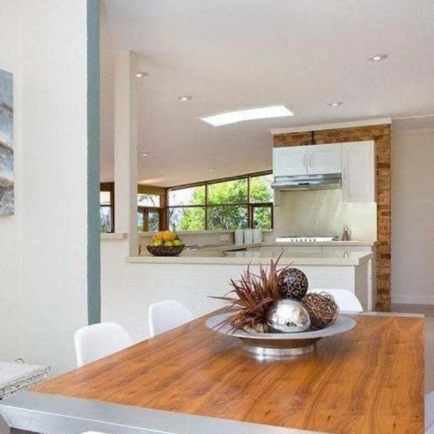 Breathtaking Harbour Views & Unmatched Lifestyle in the Heart of Greenwich - Photo 1