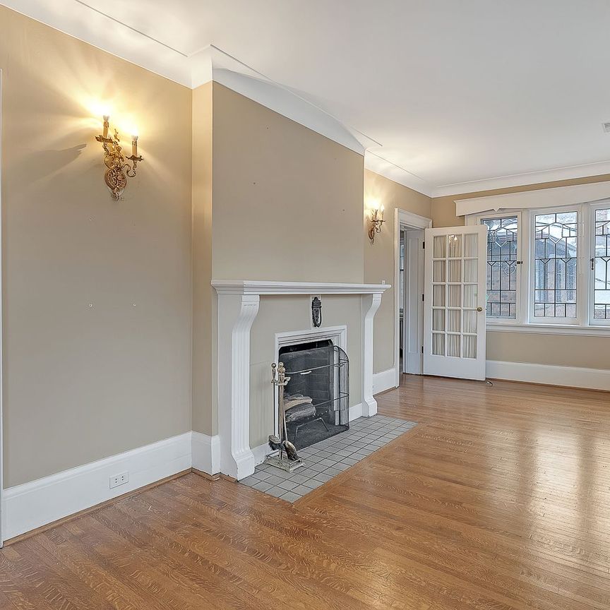 For Lease - 108 Rosedale Heights Drive Unit# Upper, Toronto, Ontario - Photo 1