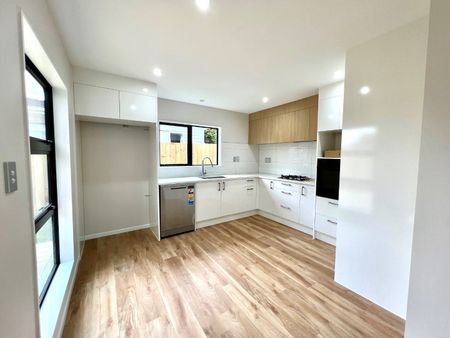 44C Innismara Avenue, Wattle Downs, Auckland - Photo 2