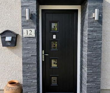 12 Killultagh Road, Lisburn, BT28 2RA - Photo 2