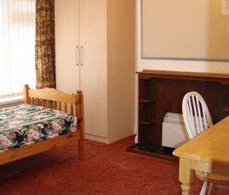 Bangor Gwynedd 5 bed house near City Centre - Photo 1