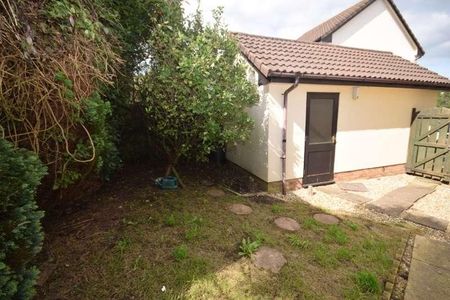 Hele Close, Roundswell, Barnstaple, Exw, EX31 - Photo 3