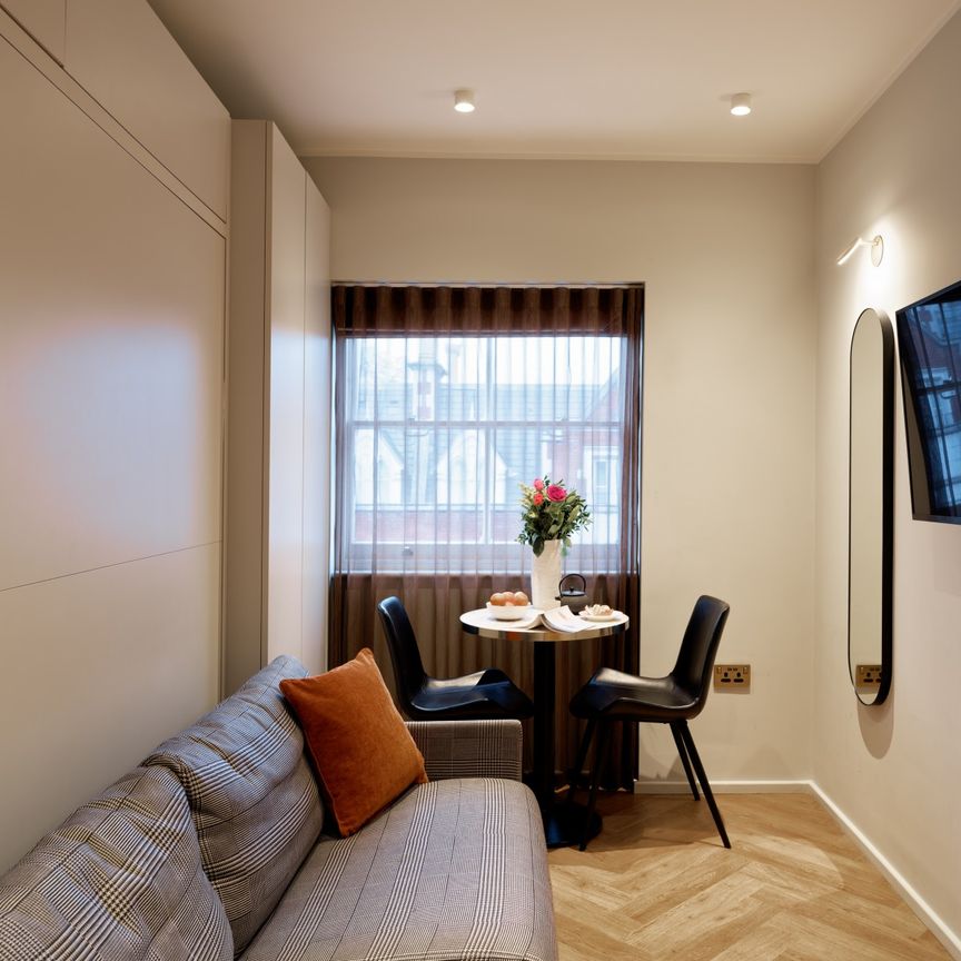 APARTMENTS 10FT-43 - Photo 1