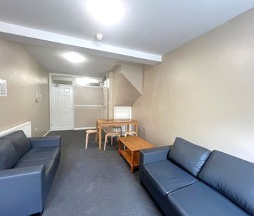 5 Bed Terraced House, Stokes Croft, BS1 - Photo 1