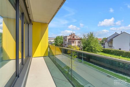 Pronájem bytu 2+kk 60 m², Pražská třída , Hradec Králové - Фото 3