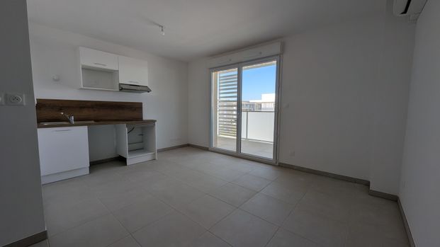 Location Appartement 1 pièce 28m² MONTEUX 84170 - Photo 1
